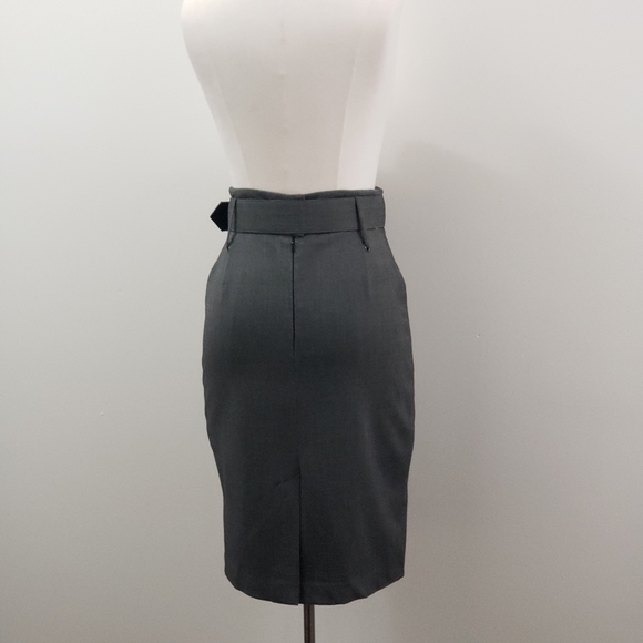 High waisted pencil skirt in charcoal gray - Picture 2 of 6